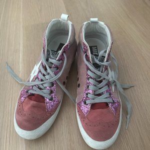 Golden Goose sneakers!